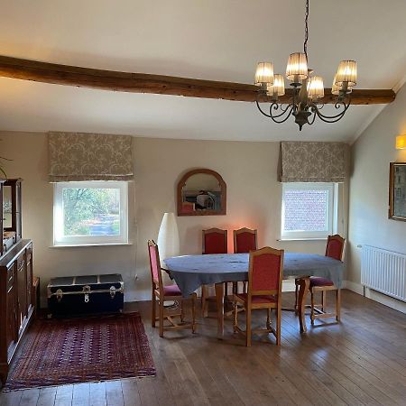 La Bruyere Du Coq Stables Guest House Sart-Dames-Avelines Luaran gambar